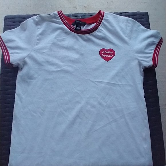 Graphic Tee - Picture 3 of 7